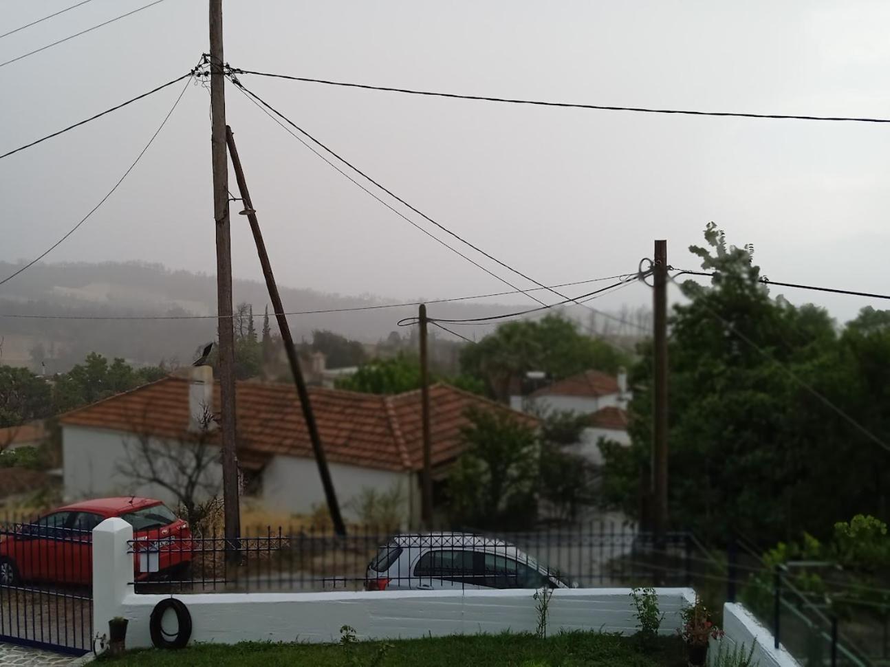 Σπίτι Στο Βουνό Αλλά Μια Ανάσα Από Τη Θάλασσα Villa Paleochori Exteriör bild